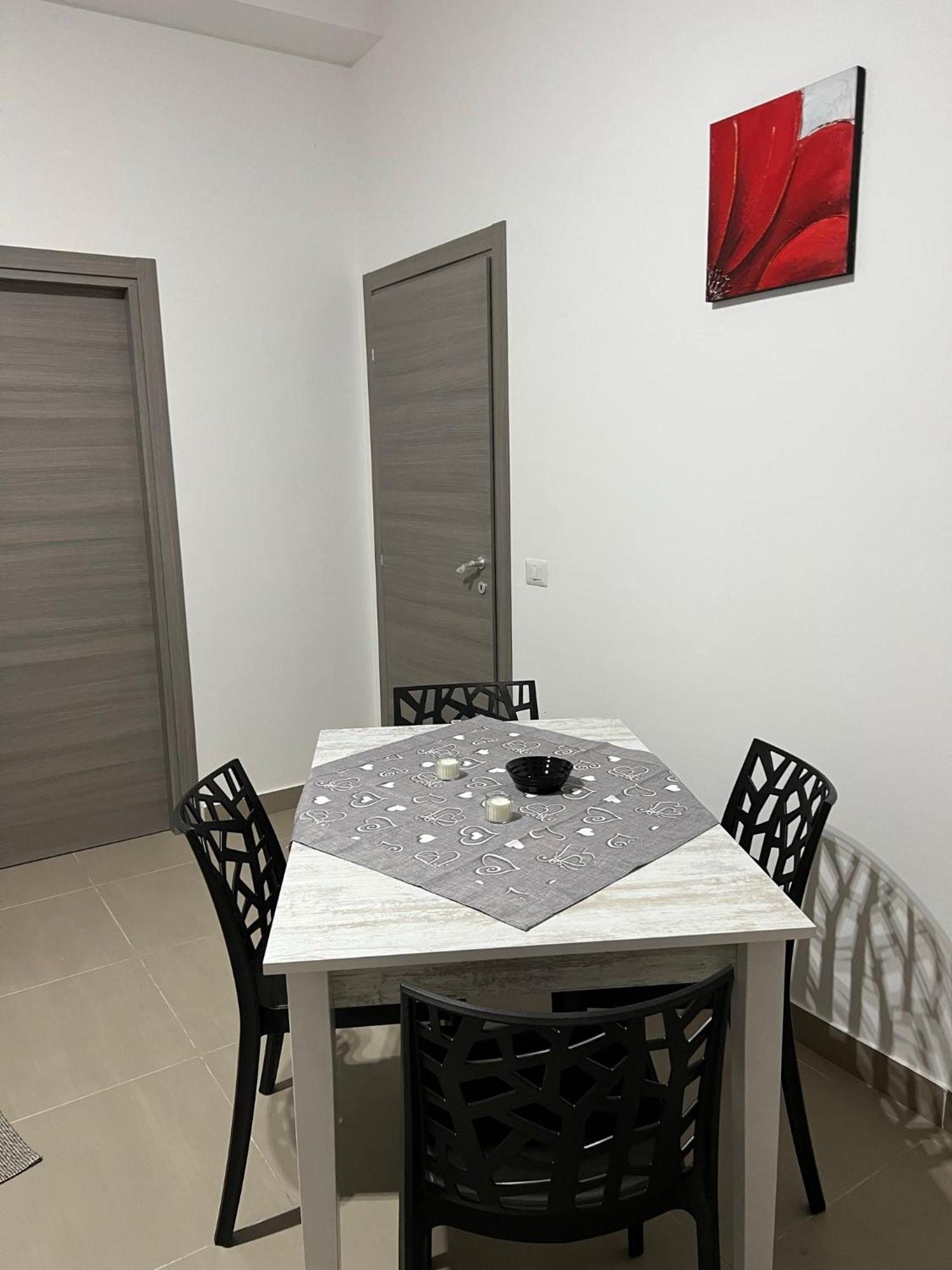 Homeshop Agira Екстериор снимка